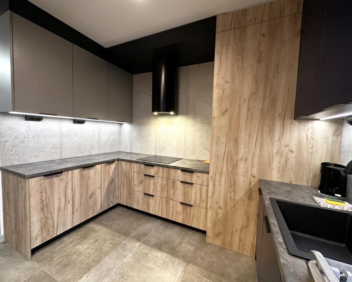 Apartament Lotnisko Chopina Warsaw Airport Esterno foto