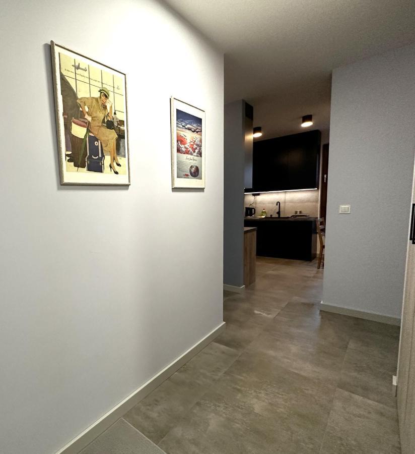 Apartament Lotnisko Chopina Warsaw Airport Esterno foto