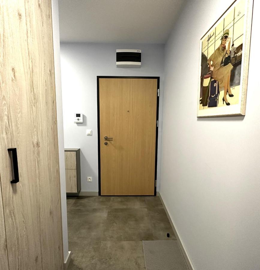 Apartament Lotnisko Chopina Warsaw Airport Esterno foto