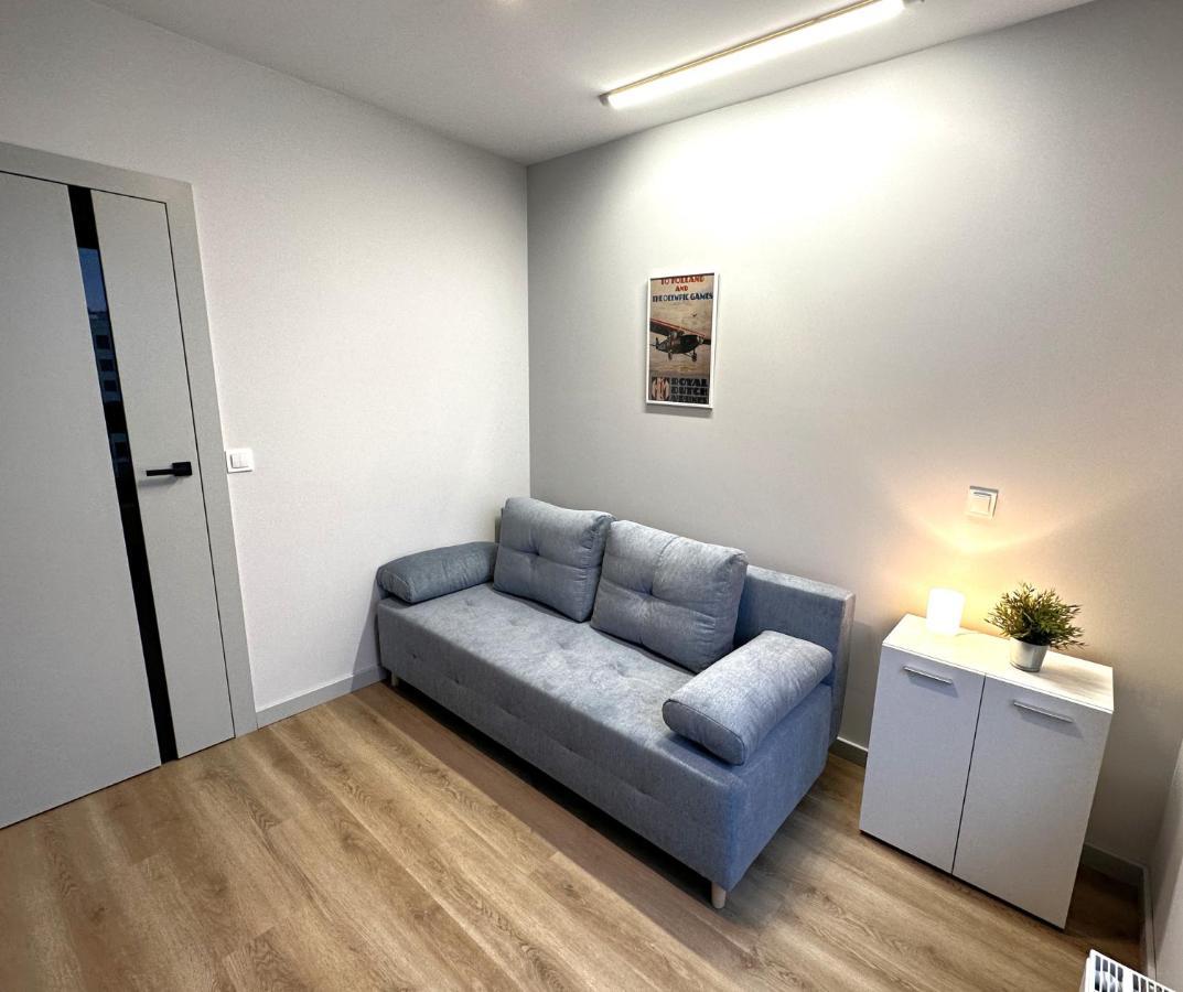 Apartament Lotnisko Chopina Warsaw Airport Esterno foto