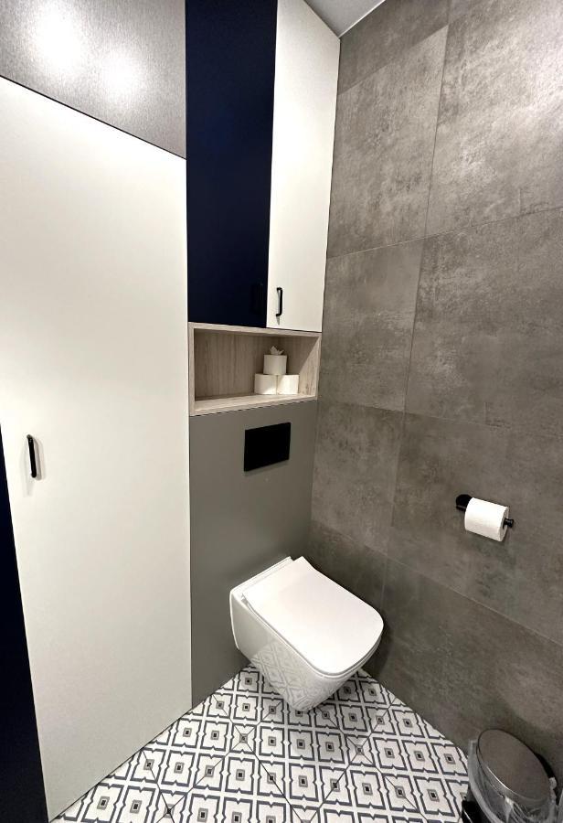 Apartament Lotnisko Chopina Warsaw Airport Esterno foto